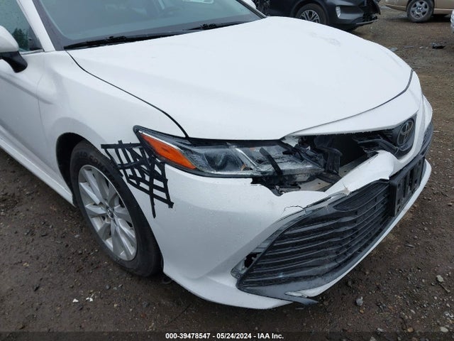 Toyota CAMRY LE 2019 4T1B11HK7KU779731 Image 6