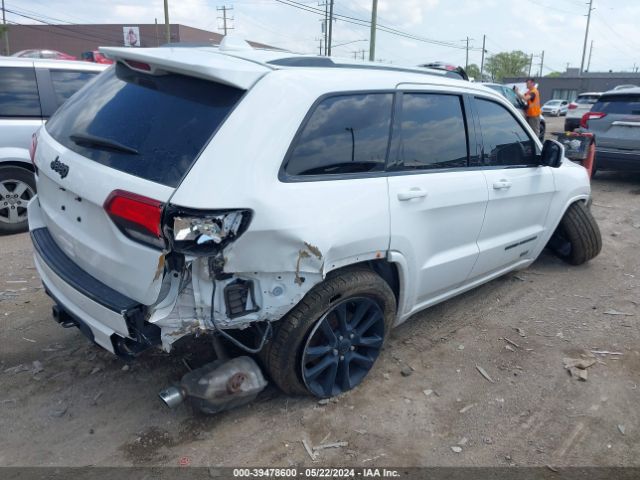 1C4RJFAG4JC383993 Jeep Grand Cherokee Laredo