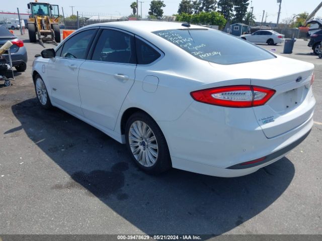 3FA6P0PUXGR122962 Ford Fusion Energi Se Luxury