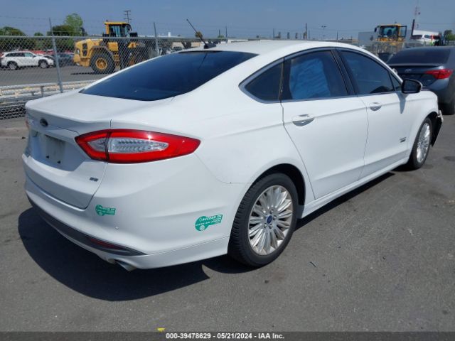 3FA6P0PUXGR122962 Ford Fusion Energi Se Luxury