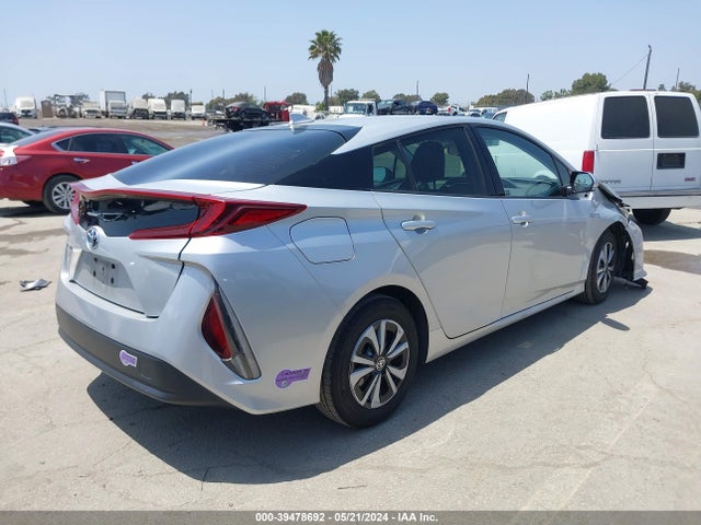 Toyota Prius Prime Premium 2019 JTDKARFP1K3118087 Image 4