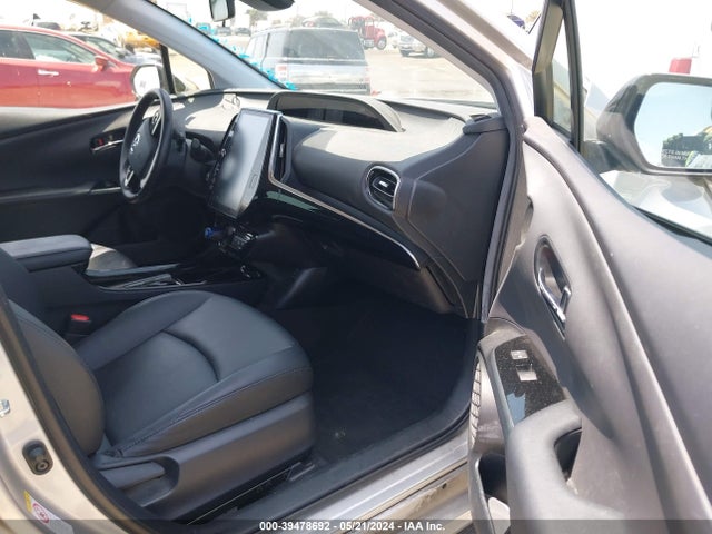 Toyota Prius Prime Premium 2019 JTDKARFP1K3118087 Image 5