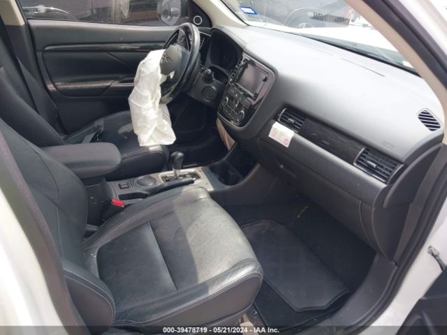 JA4AD3A37GZ001004 Mitsubishi Outlander Sel