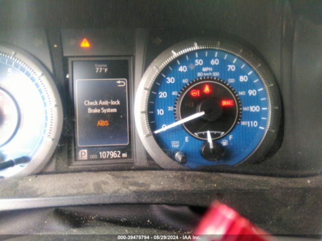 5TDYZ3DC5HS820260 Toyota Sienna Xle 8 Passenger