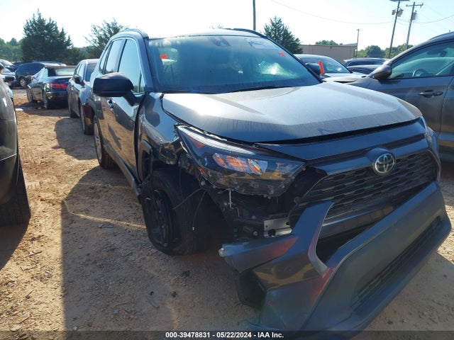 Toyota RAV4 LE 2021 2T3H1RFVXMC147808 головне зображення