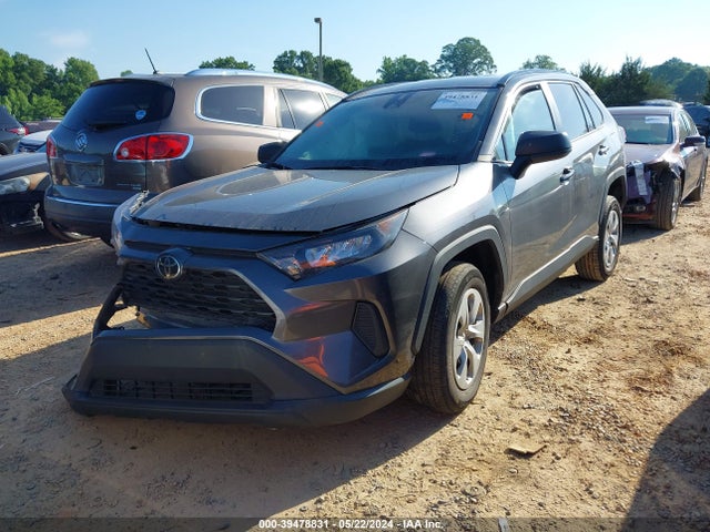 Toyota RAV4 LE 2021 2T3H1RFVXMC147808 Image 2