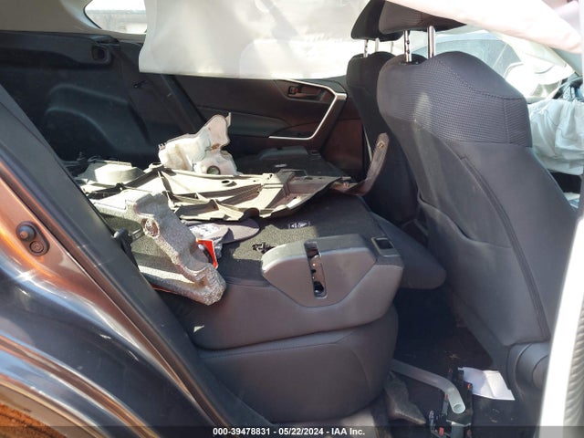 Toyota RAV4 LE 2021 2T3H1RFVXMC147808 Image 8