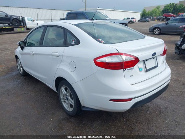 Ford FIESTA SE 2017 3FADP4BJ2HM119189 Image 3