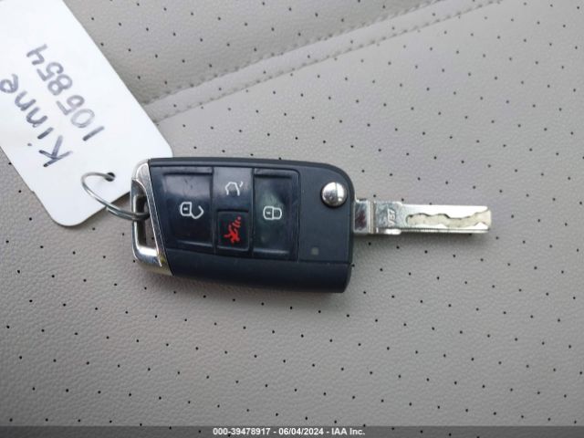 WVWPP7AU8GW915111 Volkswagen E-golf Sel Premium