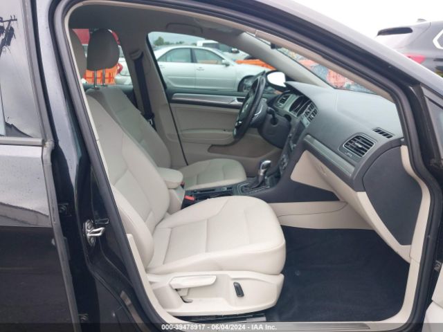 WVWPP7AU8GW915111 Volkswagen E-golf Sel Premium