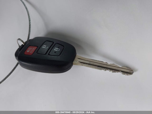 Toyota Corolla Cross L 2024 7MUAAAAG2RV076273 Image 11