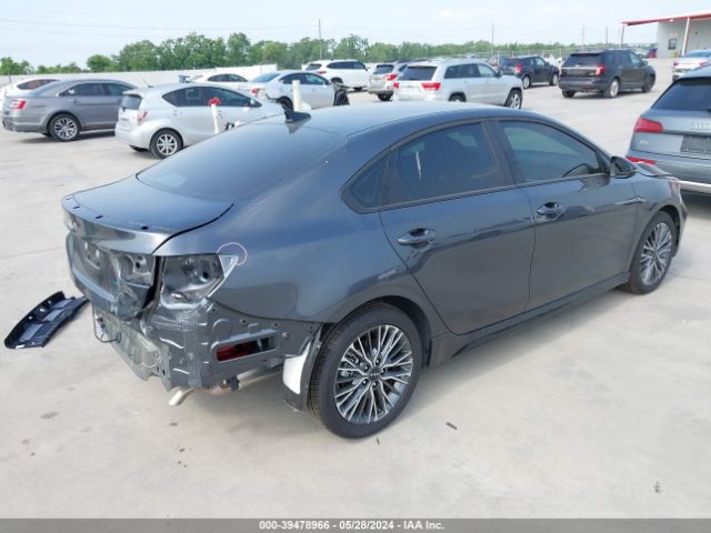 3KPF54AD3RE756205 KIA Forte Gt-line