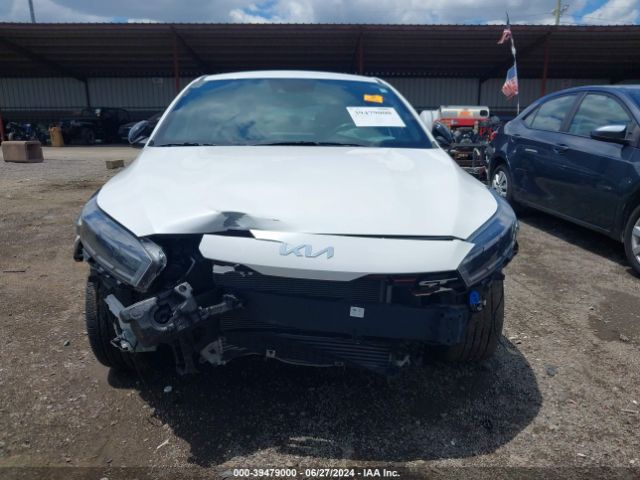 3KPF44AC2NE437852 KIA FORTE GT