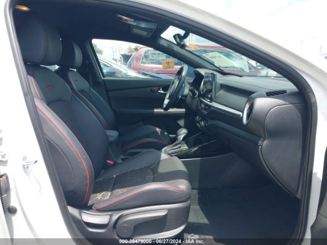 3KPF44AC2NE437852 KIA FORTE GT