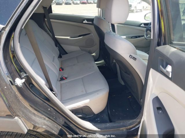 KM8J2CA48MU364114 Hyundai TUCSON SE