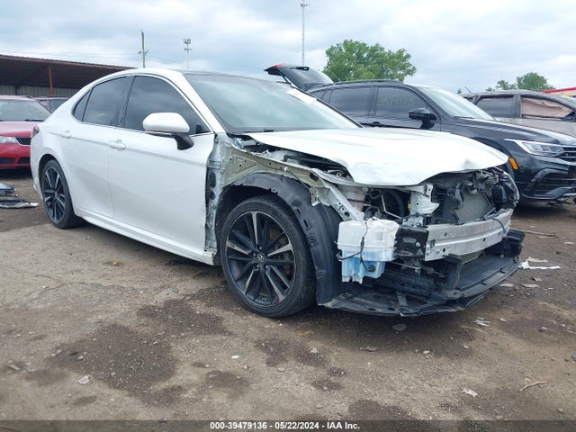 Toyota CAMRY XSE 2018 4T1B61HK4JU045046 головне зображення