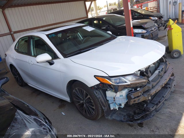 2019 4T1B11HK0KU734047 main image