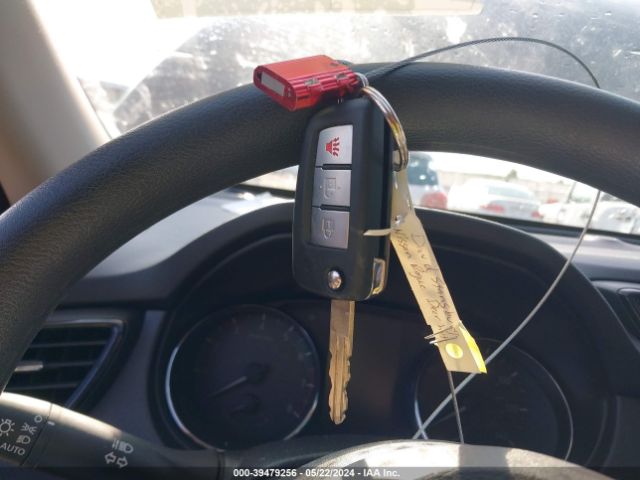 JN8AT2MT5LW008175 Nissan Rogue S Fwd