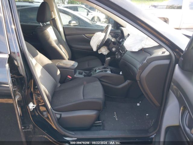 JN8AT2MT5LW008175 Nissan Rogue S Fwd