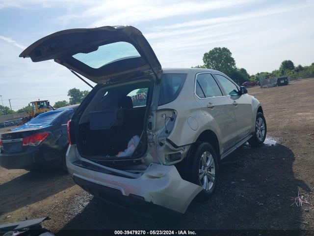 Chevrolet EQUINOX LS 2015 2GNALAEK9F6109740 Image 4