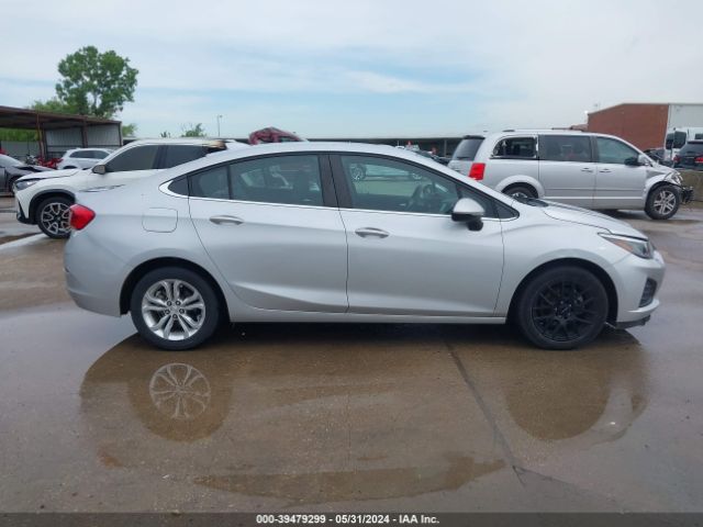 1G1BE5SM3K7142949 Chevrolet CRUZE LT