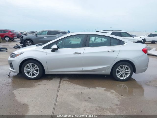 1G1BE5SM3K7142949 Chevrolet CRUZE LT