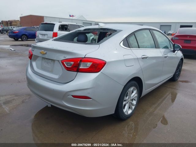 1G1BE5SM3K7142949 Chevrolet CRUZE LT