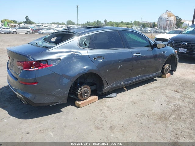 KIA Optima S 2019 5XXGT4L34KG377757 Image 4