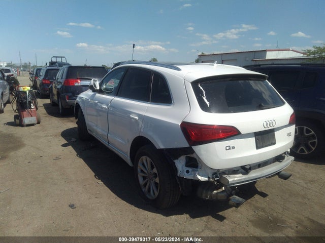 Audi Q5 2.0t Premium 2014 WA1LFAFP9EA069965 Image 3