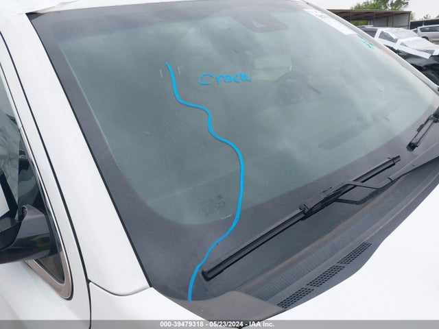 Chevrolet Suburban Lt 2019 1GNSCHKC7KR261069 Image 17