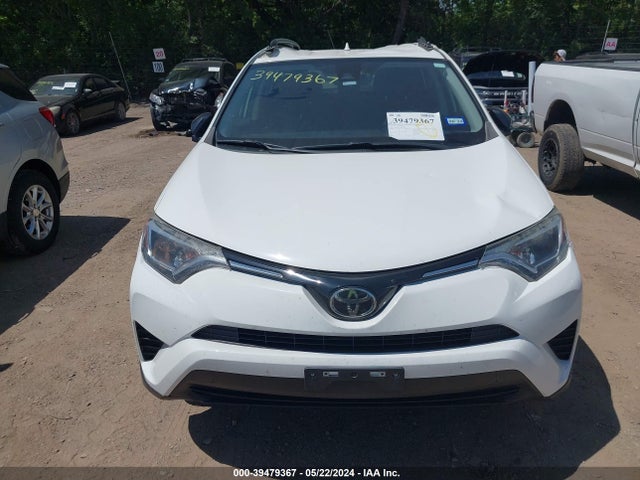 Toyota RAV4 LE 2017 JTMZFREVXHJ706218 Image 12