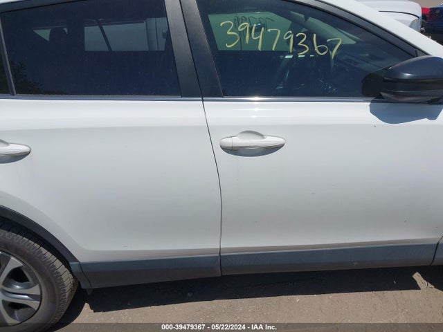 Toyota RAV4 LE 2017 JTMZFREVXHJ706218 Image 13