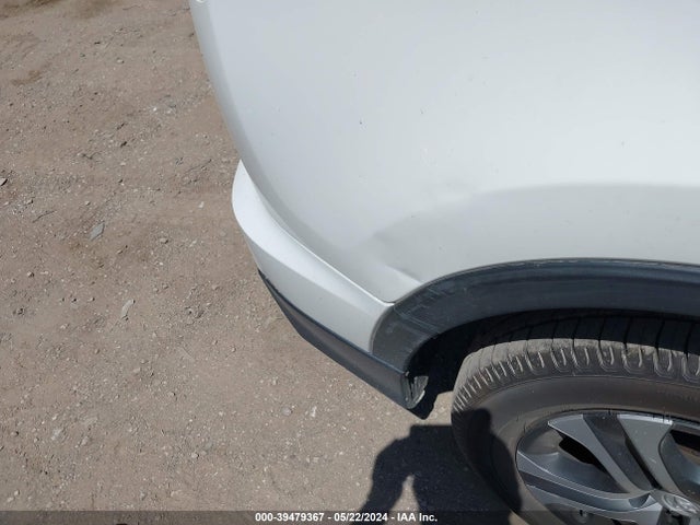 Toyota RAV4 LE 2017 JTMZFREVXHJ706218 Image 19