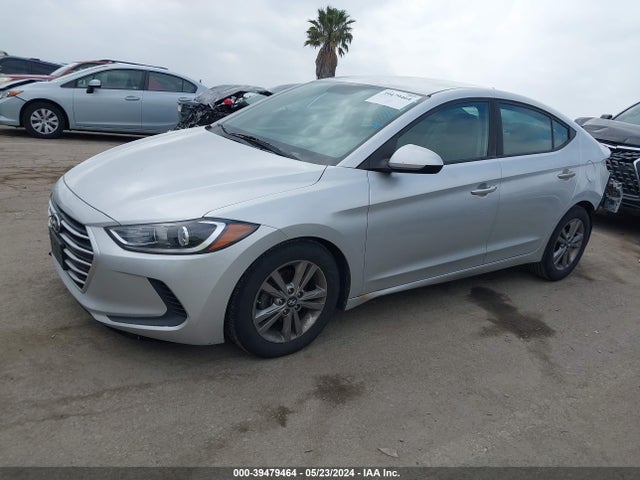 Hyundai ELANTRA SE 2017 5NPD84LF3HH033722 Image 2