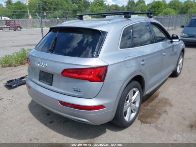 WA1BNAFY9J2104001 Audi Q5