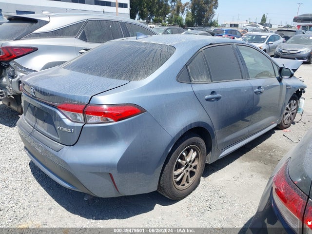 Toyota Corolla Hybrid Le 2021 JTDEAMDE5MJ018607 Image 4
