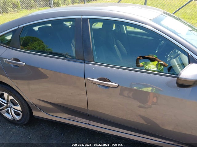 Honda Civic Lx 2018 2HGFC2F57JH539651 Image 13