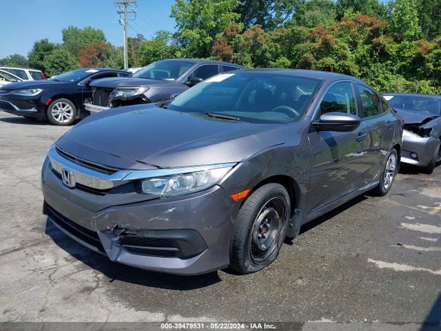 Honda Civic Lx 2018 2HGFC2F57JH539651 Image 2
