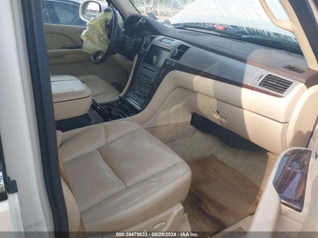 2007 CADILLAC ESCALADE ESV 1GYFK668X7R423978 Photo 4