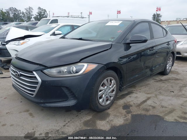 Hyundai ELANTRA SE 2017 KMHD74LFXHU160147 Image 2