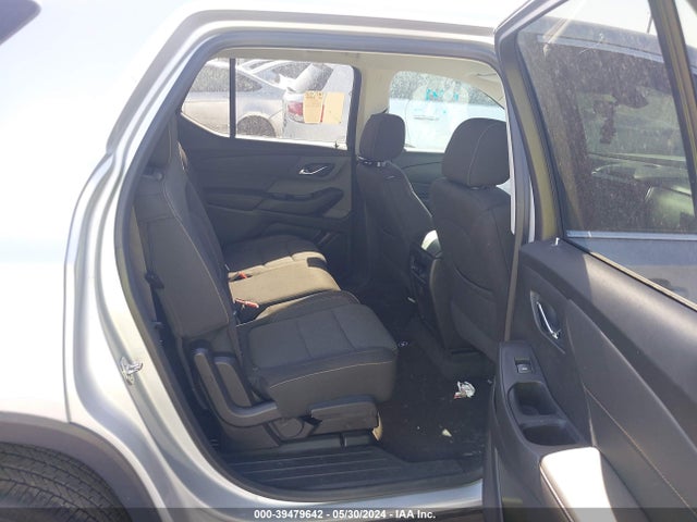 Chevrolet Traverse Ls 2019 1GNERFKW0KJ270141 Image 8