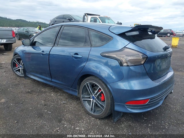 Ford FOCUS ST 2018 1FADP3L9XJL313393 Image 3