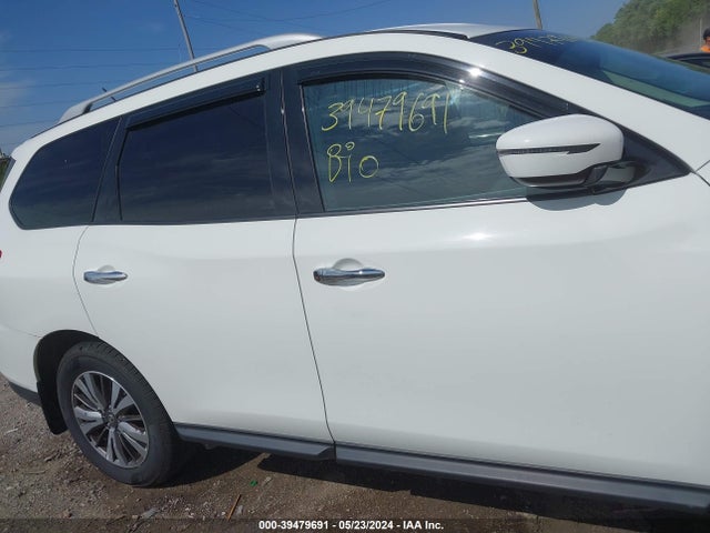 Nissan Pathfinder S 2018 5N1DR2MM1JC615605 Image 13