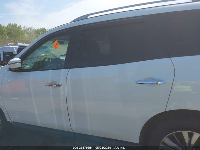 Nissan Pathfinder S 2018 5N1DR2MM1JC615605 Image 14