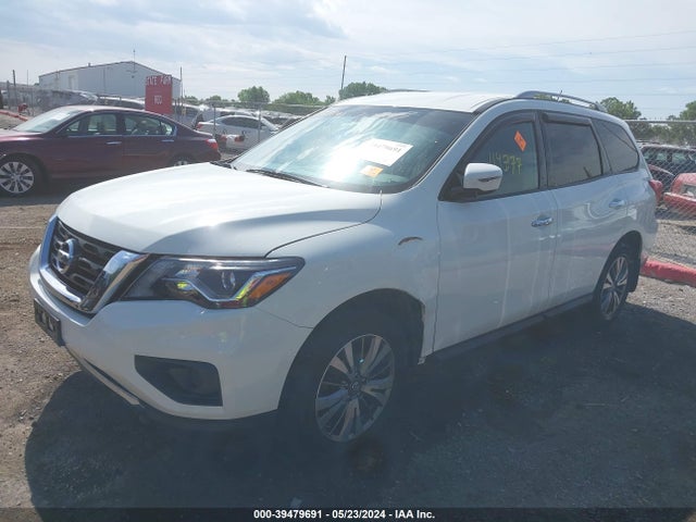 Nissan Pathfinder S 2018 5N1DR2MM1JC615605 Image 2