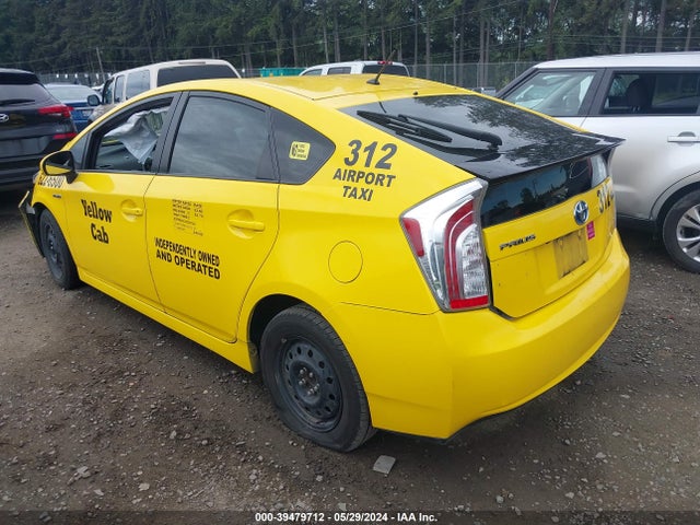Toyota Prius Two 2015 JTDKN3DU5F0482398 Image 3