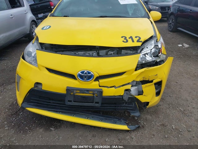 Toyota Prius Two 2015 JTDKN3DU5F0482398 Image 6