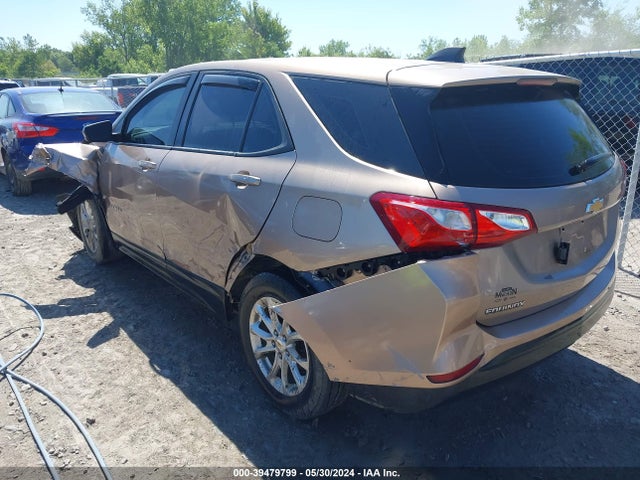 Chevrolet EQUINOX LS 2019 2GNAXSEV0K6104022 Image 3