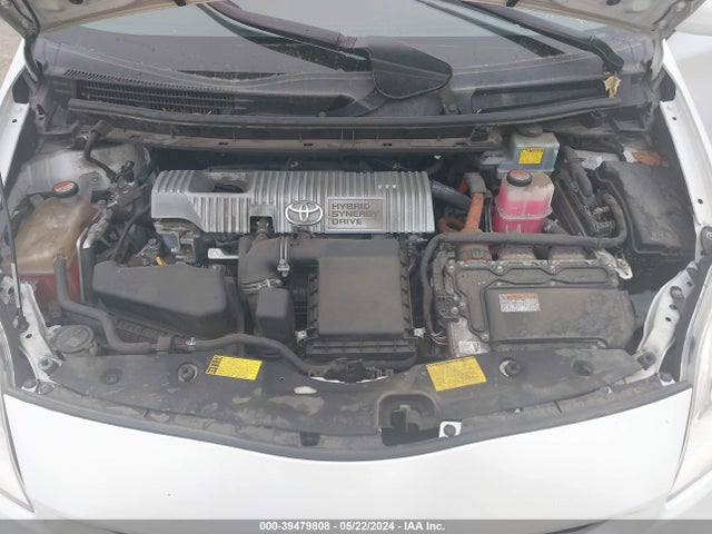Toyota Prius Three 2014 JTDKN3DU2E0390437 Image 10