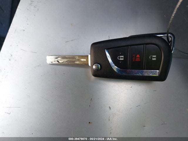 Toyota RAV4 LE 2020 JTMH1RFV7LD051516 Image 11